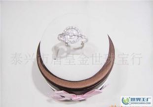 AU750铂金钻戒婚戒结婚礼物新款白金戒指 镶嵌闪亮锆石_礼品、工艺品、饰品_世界工厂网中国产品信息库